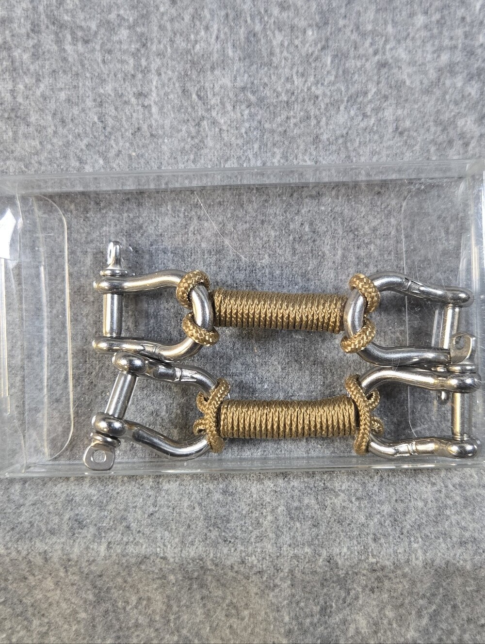 Women's Brand New Riomar Bearings Teak & Free Bag
